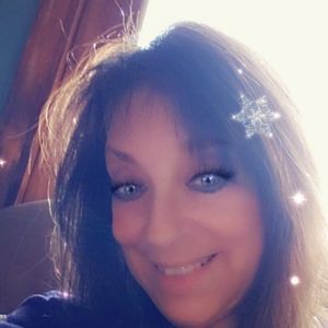 Meet your Posher, Pamela